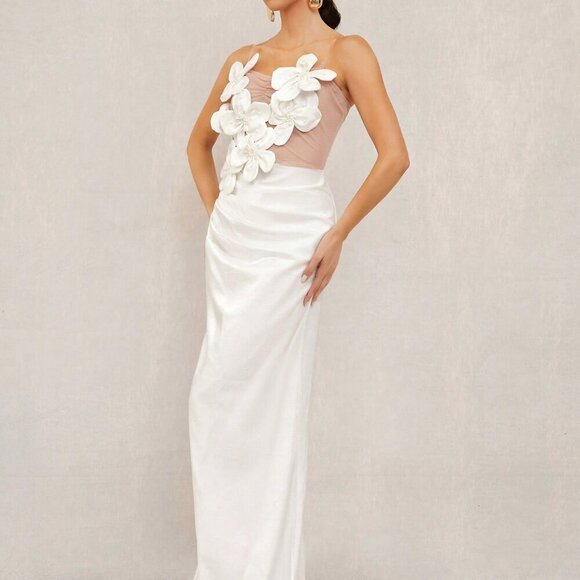 White Party Women's Flower Decor Strapless Mermaid Dress - Picture 6 of 7